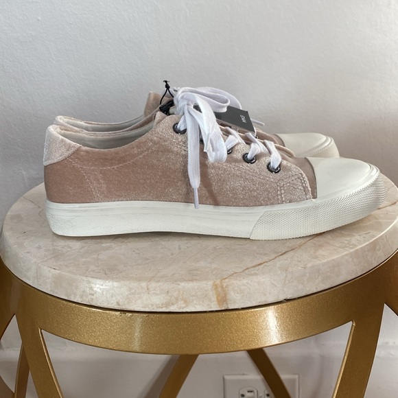 Mango Women’s Sneakers Beige Velvet US size 7.5 EUR 38 NWT - Picture 6 of 13